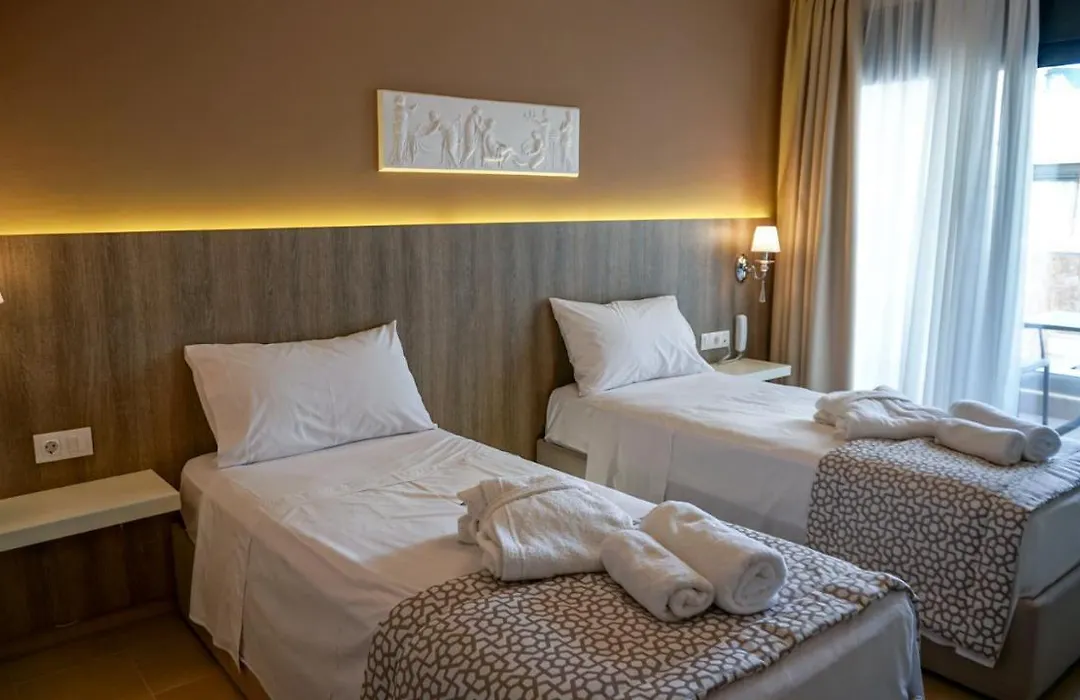 Agnes Deluxe Hotel-1